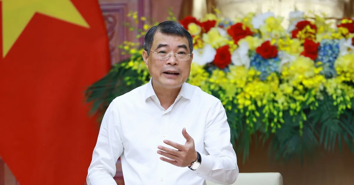 Thủ tướng Lê Minh Hưng yêu cầu tổng rà soát hệ thống pháp luật