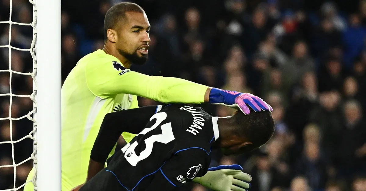 Chelsea thảm nhất sau 1 thế kỷ: Giờ thì đừng đổ lỗi Enzo Maresca