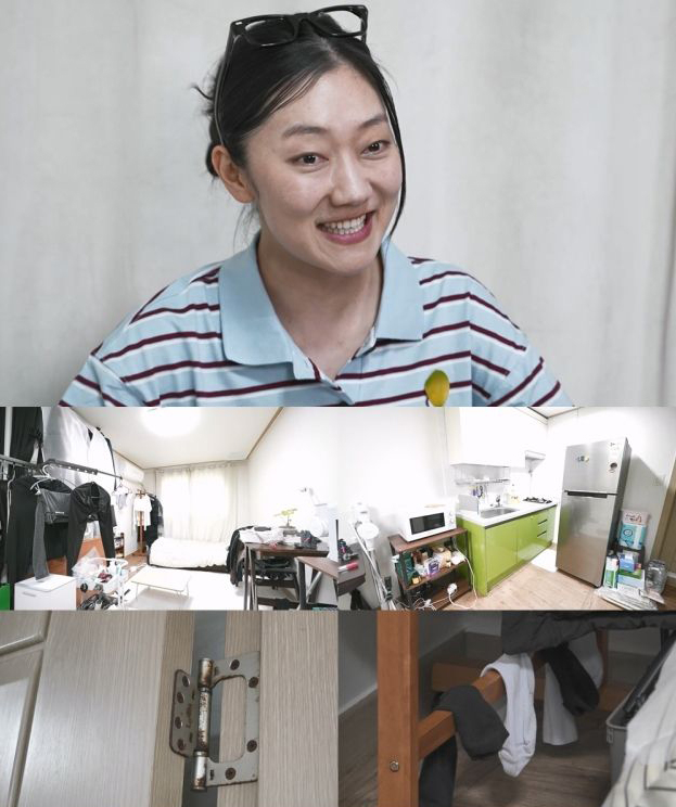 Kyung Hye trong phòng trọ. Ảnh: Newsis