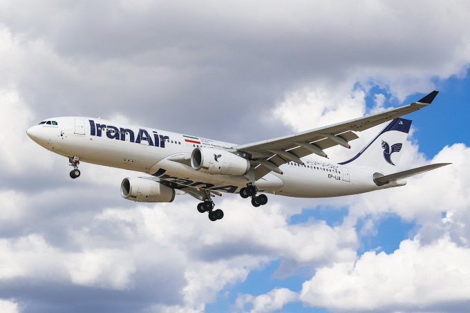 Máy bay của hãng hàng không Iran Air tại Anh hồi tháng 8/2022. Ảnh: AFP