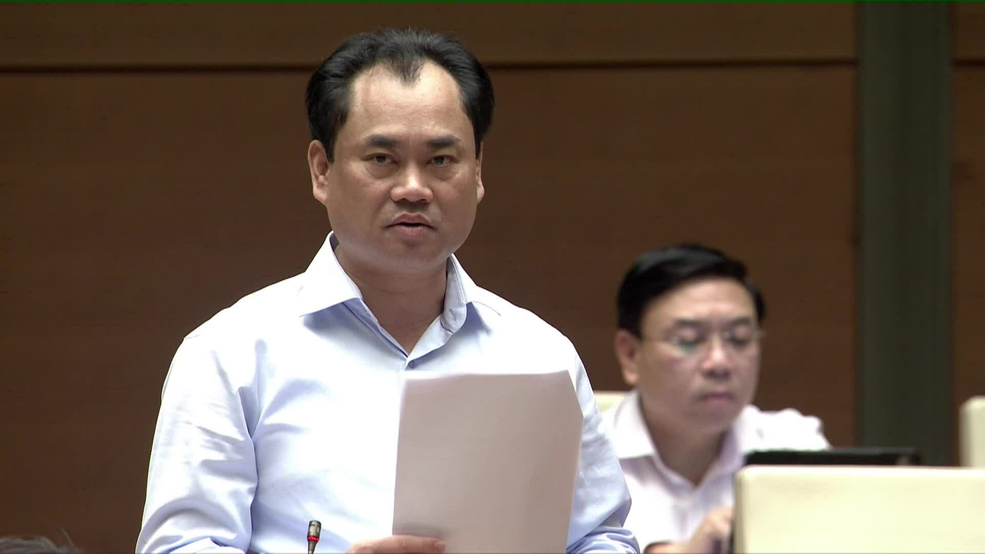 Video Bộ trưởng Trịnh Việt Hùng 