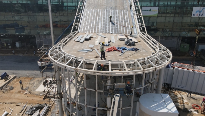 Công nhân thi công ống lồng sân bay Long Thành. Ảnh: Phước Tuấn