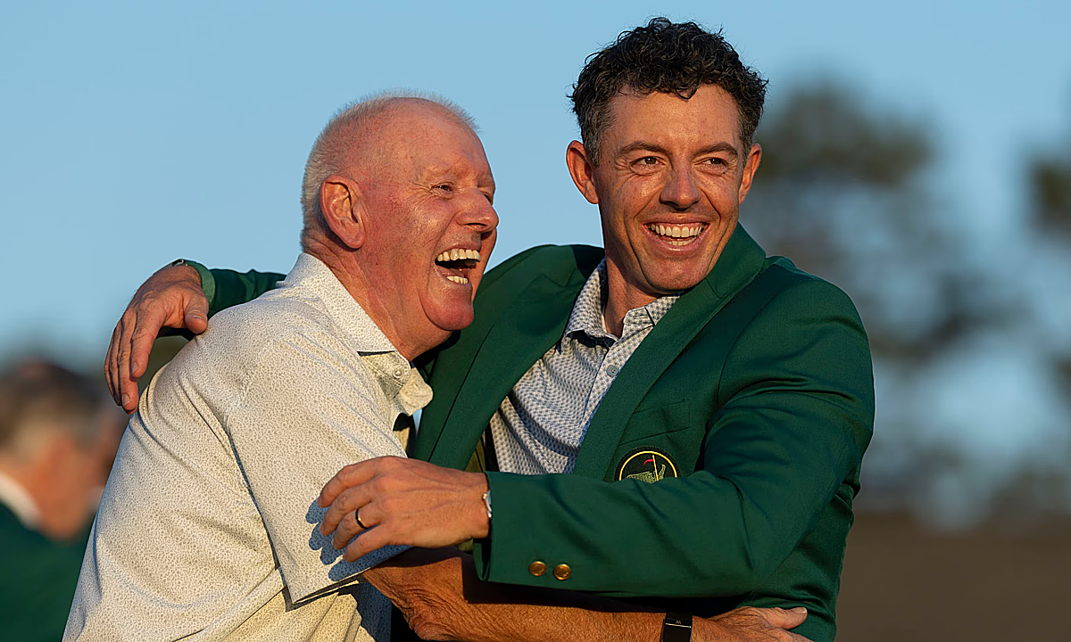 Cha mẹ vun đắp cho sự nghiệp của Rory McIlroy thế nào