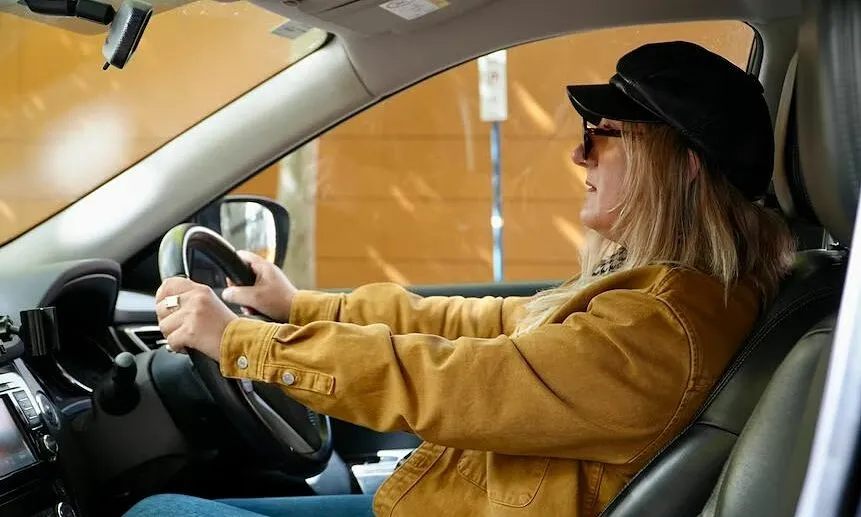 Hàng nghìn tài xế bị camera AI phạt oan