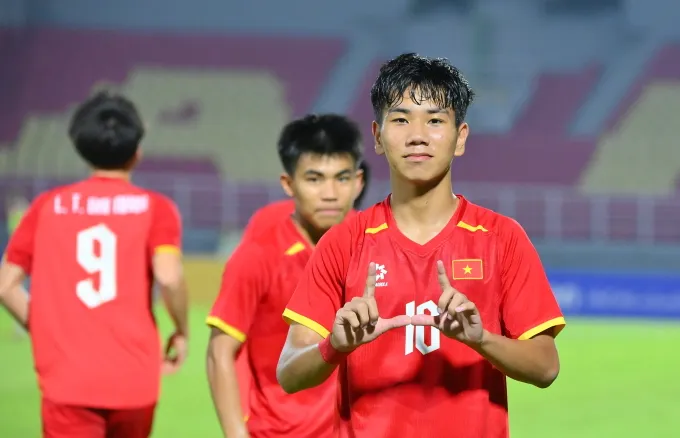 Tiền vệ Chu Ngọc Nguyễn Lực mừng bàn thắng ở phút 60 giúp Việt Nam thắng Australia 2-1 tại bán kết U17 Đông Nam Á 2026. Ảnh: Đoàn Huynh