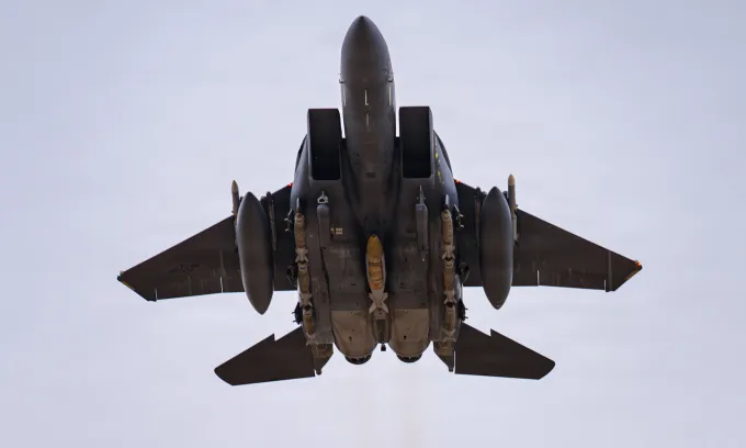 Tiêm kích F-15E Mỹ tham gia chiến dịch tập kích Iran hôm 14/3. Ảnh: USAF