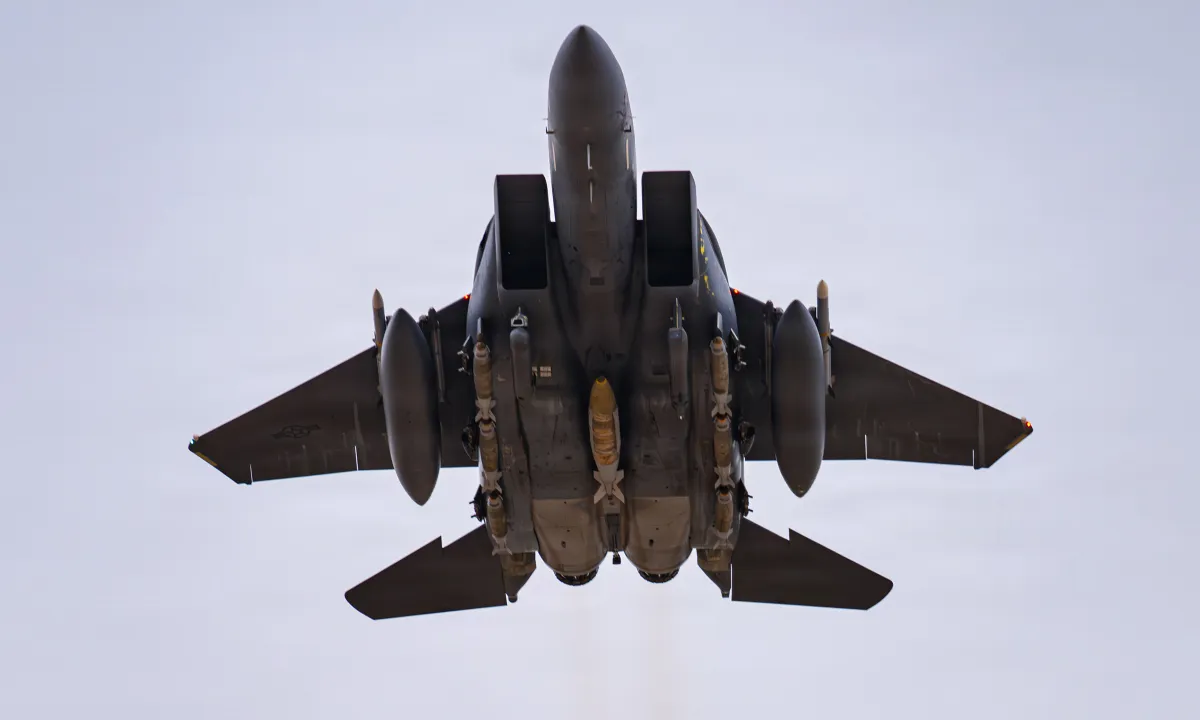 Công nghệ bí mật có thể giúp CIA tìm phi công F-15 bị Iran bắn rơi