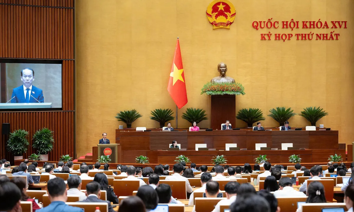 Lao động thu nhập thấp được trợ giúp pháp lý khi vướng tố tụng