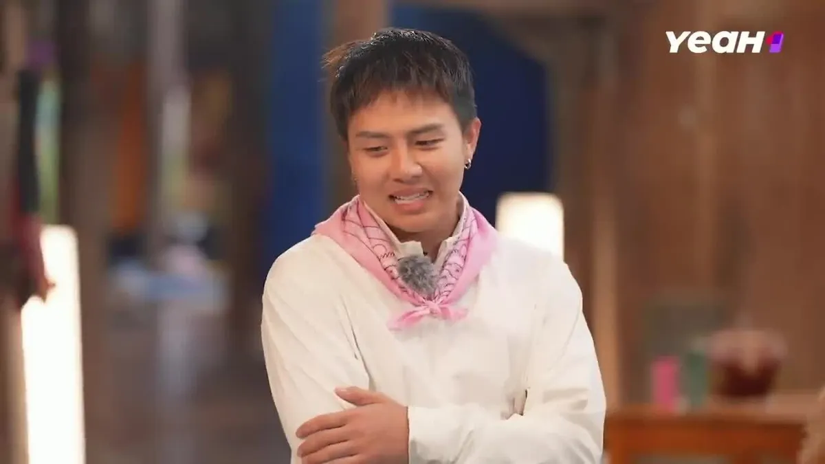 Duy Khánh gây cười trong show "Gia đình Haha"